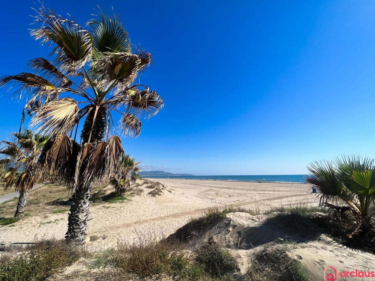 Oasis A 50M Del Mar Apartment Grao de Castellon Bagian luar foto