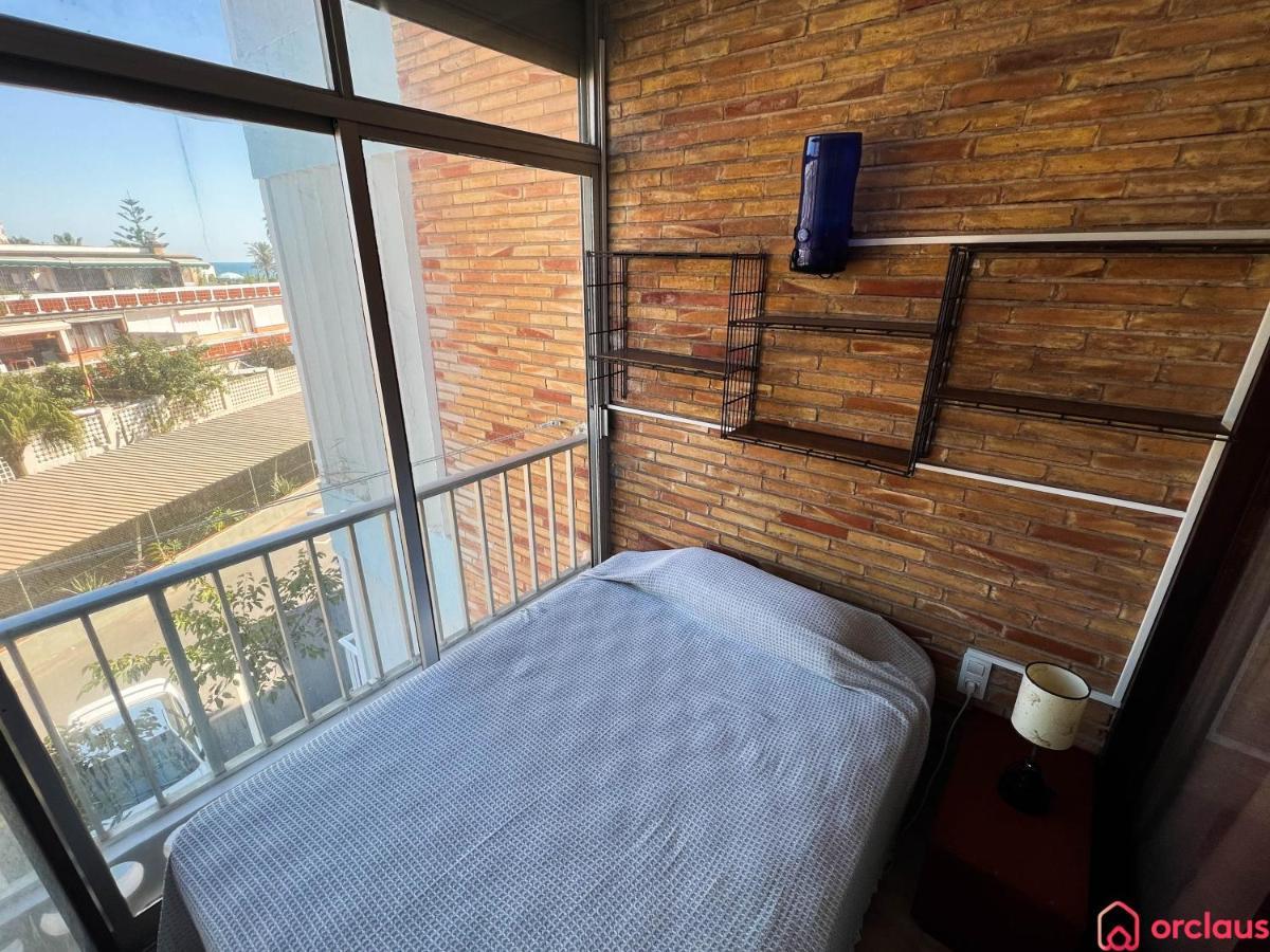 Oasis A 50M Del Mar Apartment Grao de Castellon Bagian luar foto