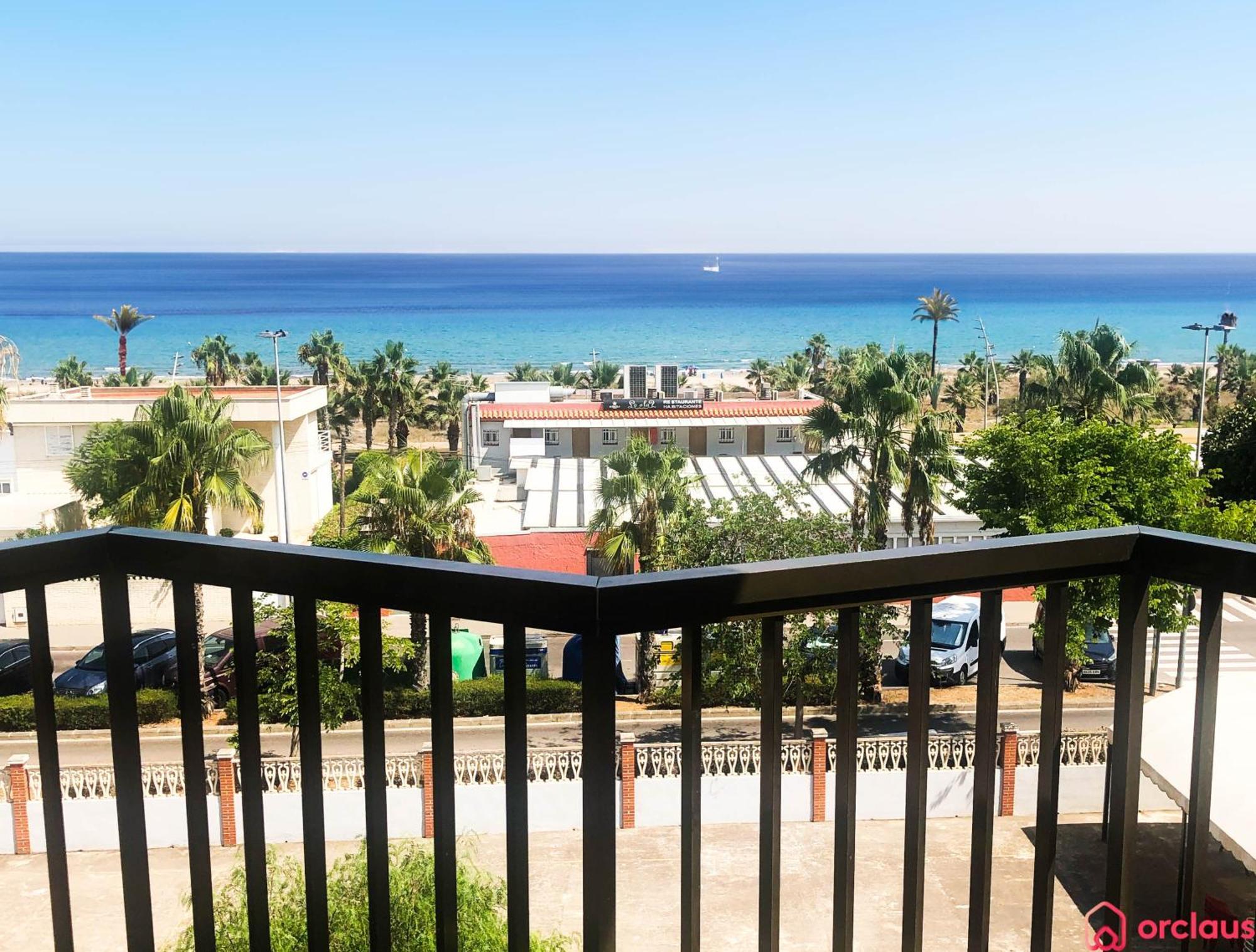 Oasis A 50M Del Mar Apartment Grao de Castellon Bagian luar foto